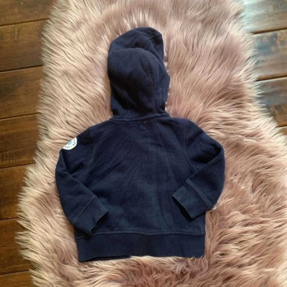 Gap▪️Boys‎ Zip front Hoodie. 12-18 mo